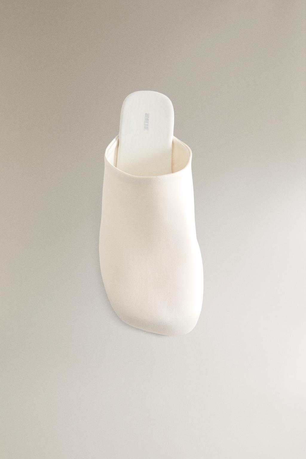 Мюли на каблуке из атласа