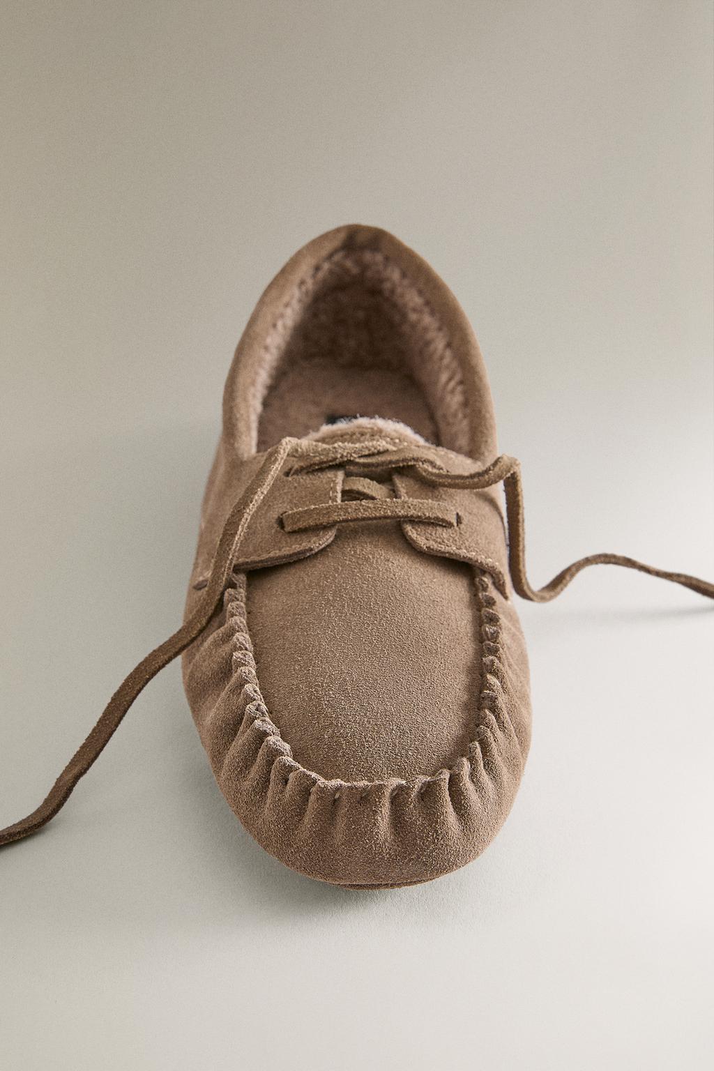 Теплые кожаные мокасины