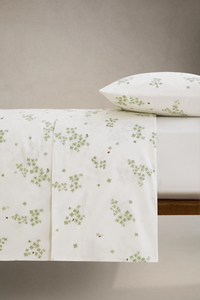 Простыня из хлопка с узором клевера и божьей коровки