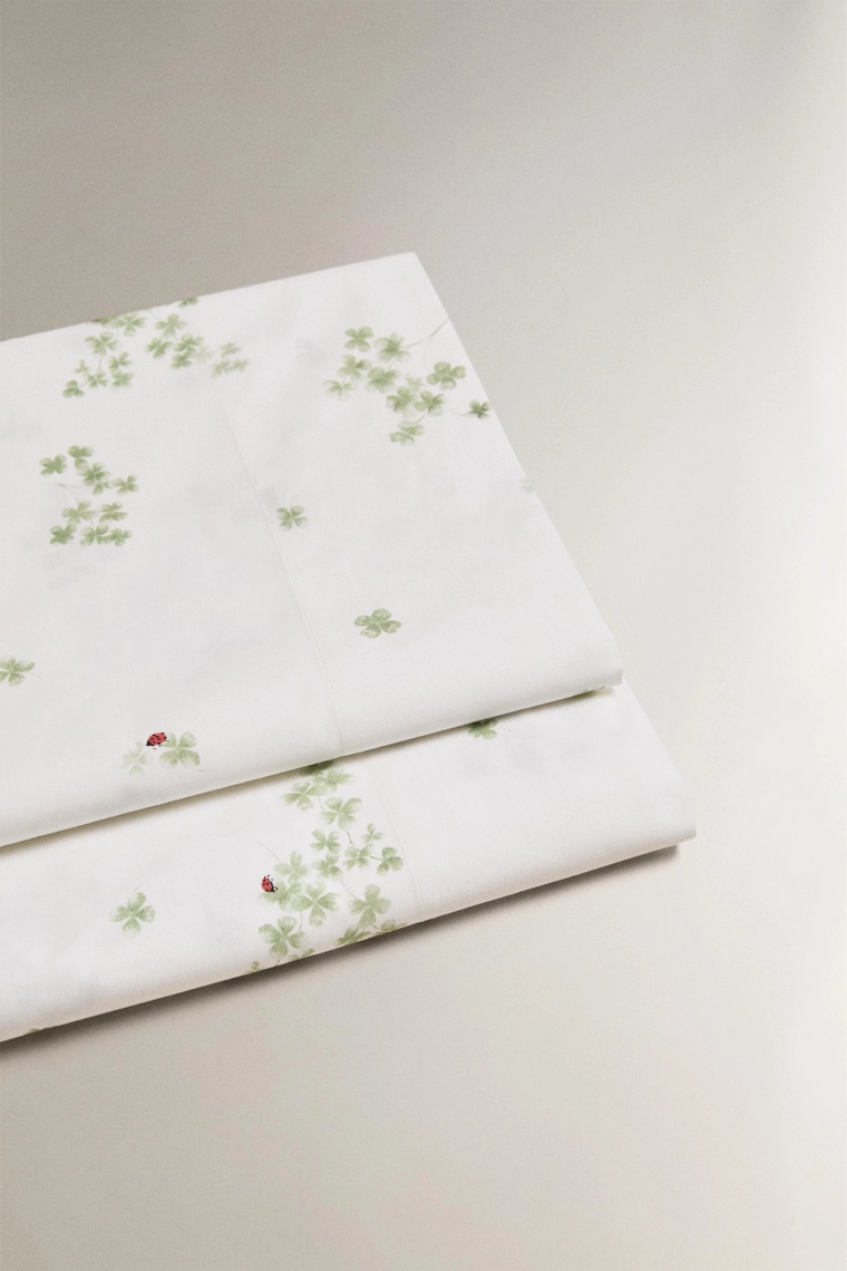 Простыня из хлопка с узором клевера и божьей коровки