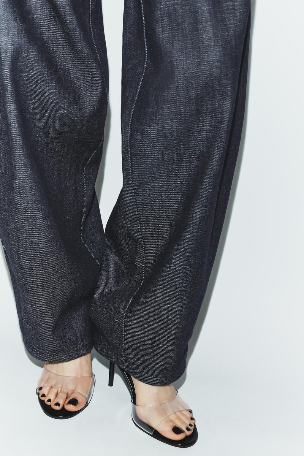 ВИНИЛОВЫЕ БОСОНОЖКИ НА КАБЛУКЕ