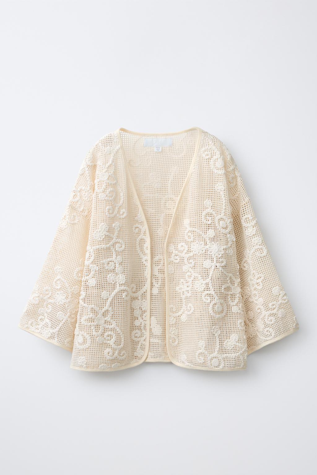 КИМОНО С ЦВЕТОЧНОЙ ВЫШИВКОЙ