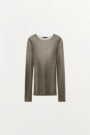 Футболка с блестящей нитью- Заказать в России