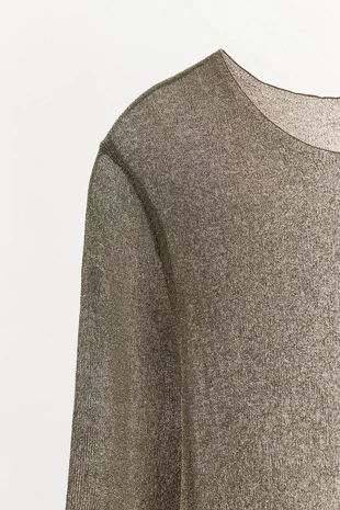 Футболка с блестящей нитью- Заказать в России