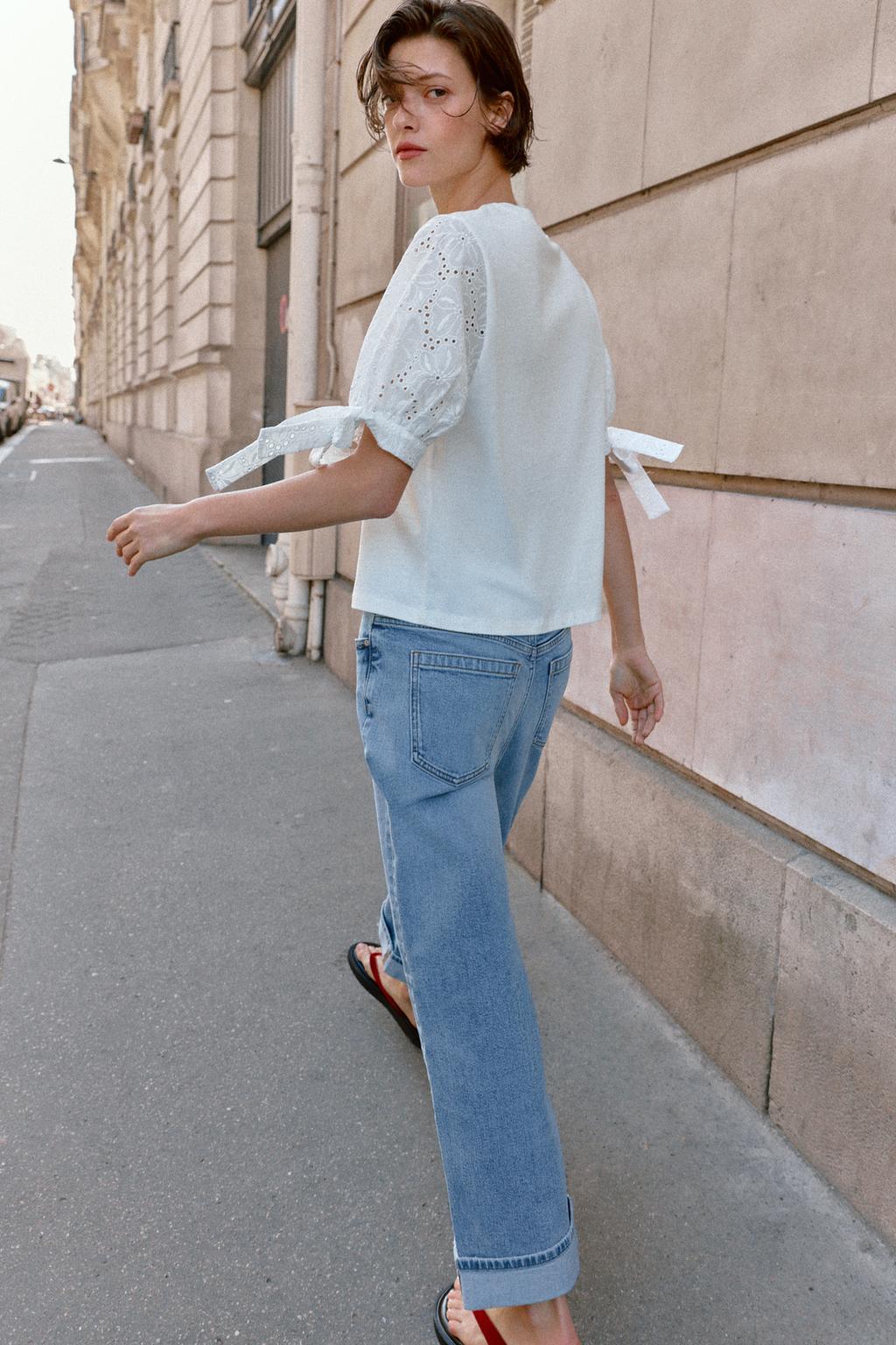 Футболка с вышивкой