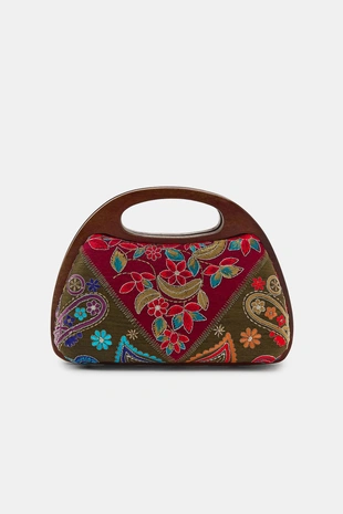 Сумка-коробочка с деревянными деталями и вышивкой- Заказать в России