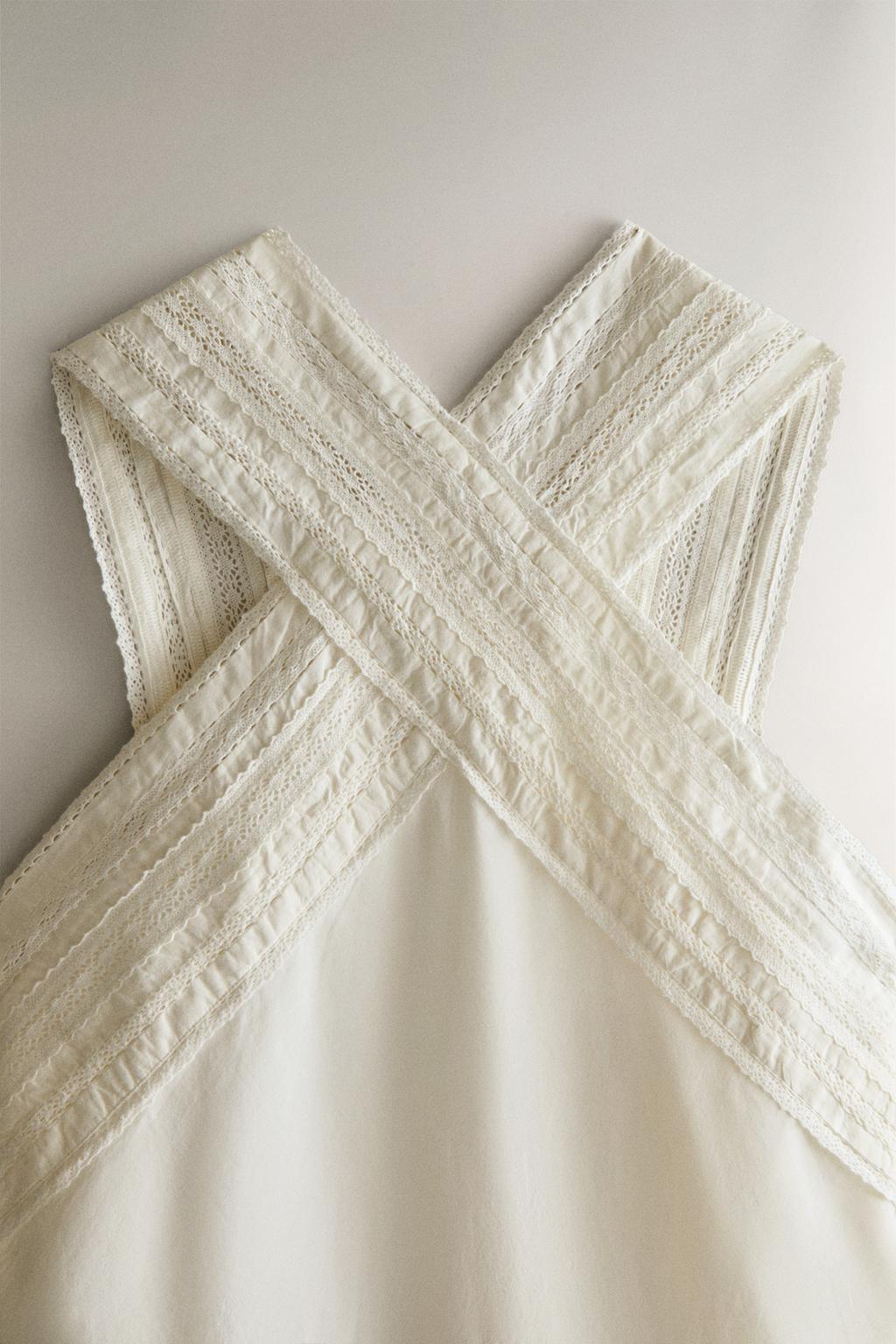 Ночная сорочка с кружевом