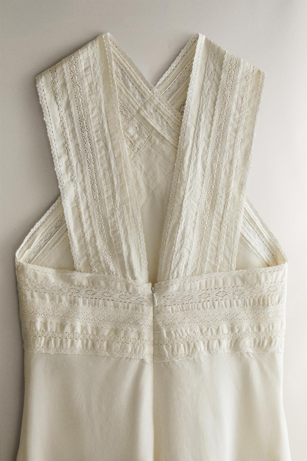 Ночная сорочка с кружевом