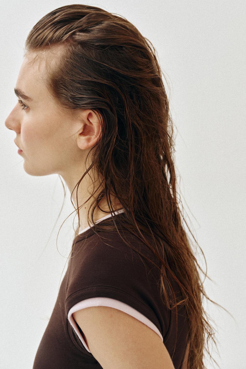 Футболка с двойным эффектом коротких рукавов