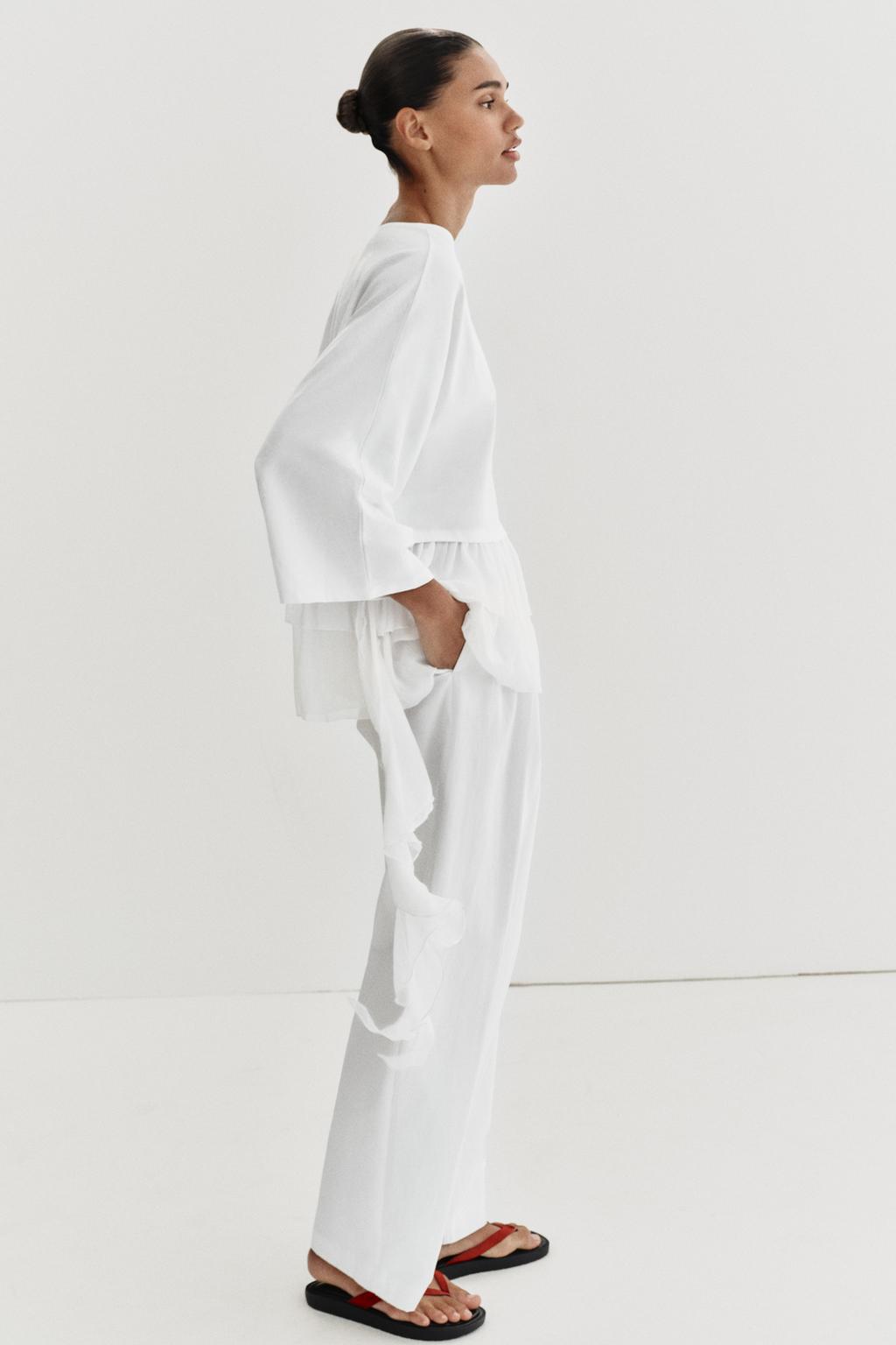 ФУТБОЛКА С ВОЛАНАМИ