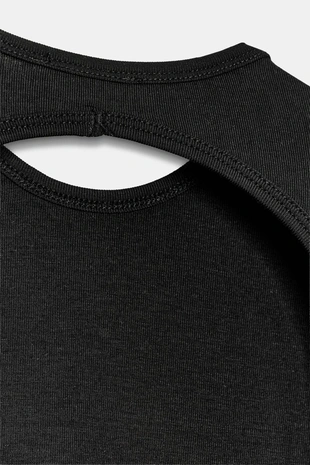 Футболка с вырезом на спине- Заказать в России