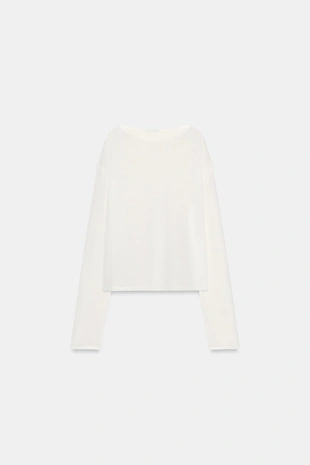 Свитер в сельском стиле ажурной вязки