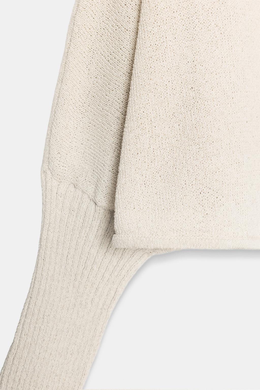 УКОРОЧЕННЫЙ СВИТЕР С РУКАВАМИ «ЛЕТУЧАЯ МЫШЬ»