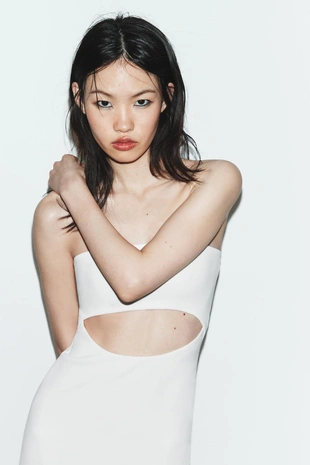 Платье миди из эластичного трикотажа с вырезами- Заказать в России