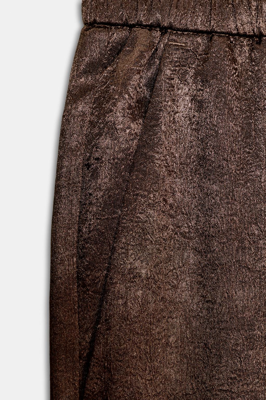 БРЮКИ ИЗ ЖАТОЙ ТКАНИ