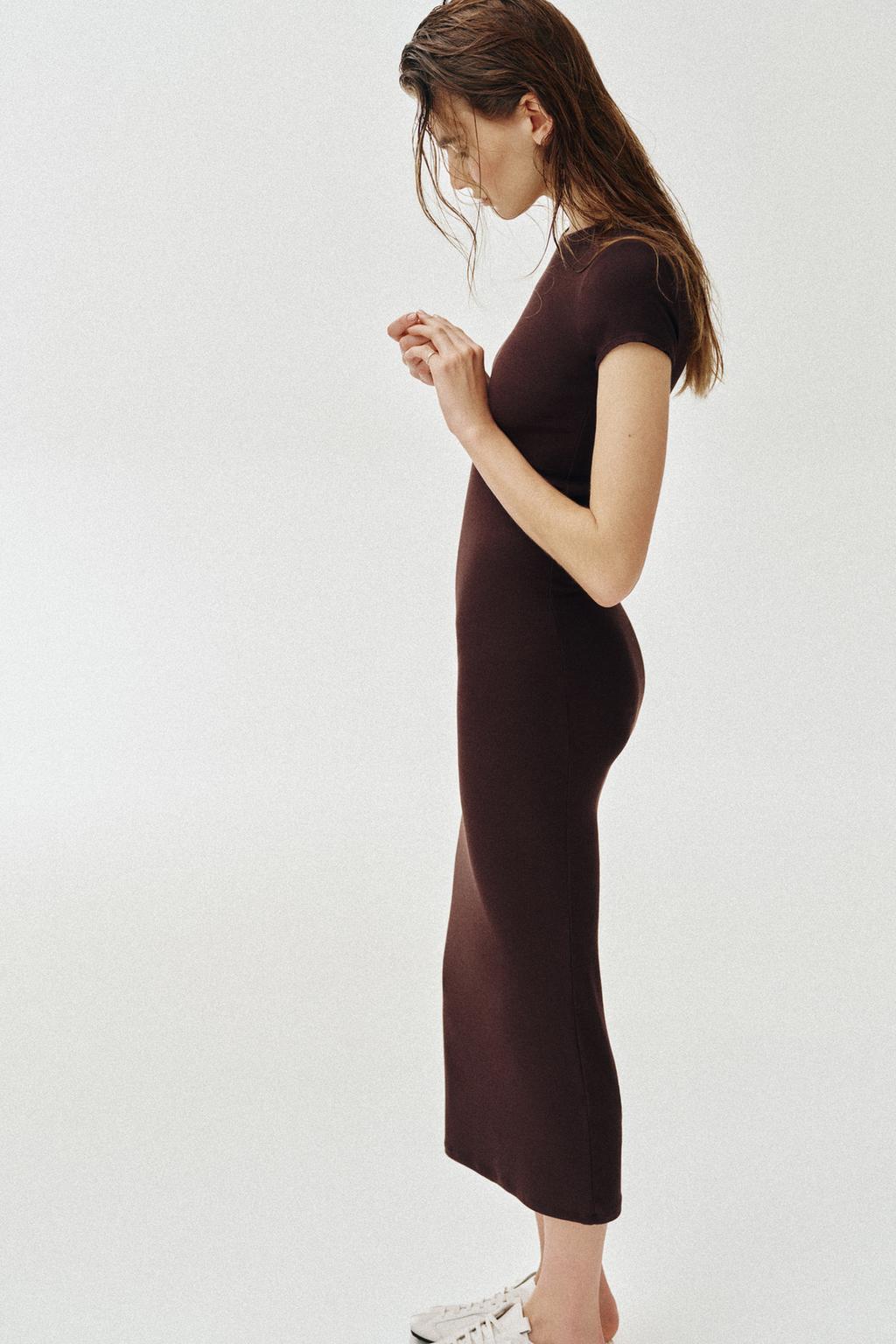 ДЛИННОЕ ПЛАТЬЕ С КОРОТКИМИ РУКАВАМИ