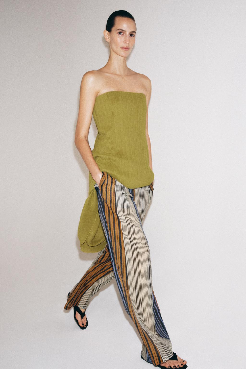 ПЛАТЬЕ БЕЗ БРЕТЕЛЕК, ТЕКСТУРИРОВАННОЕ