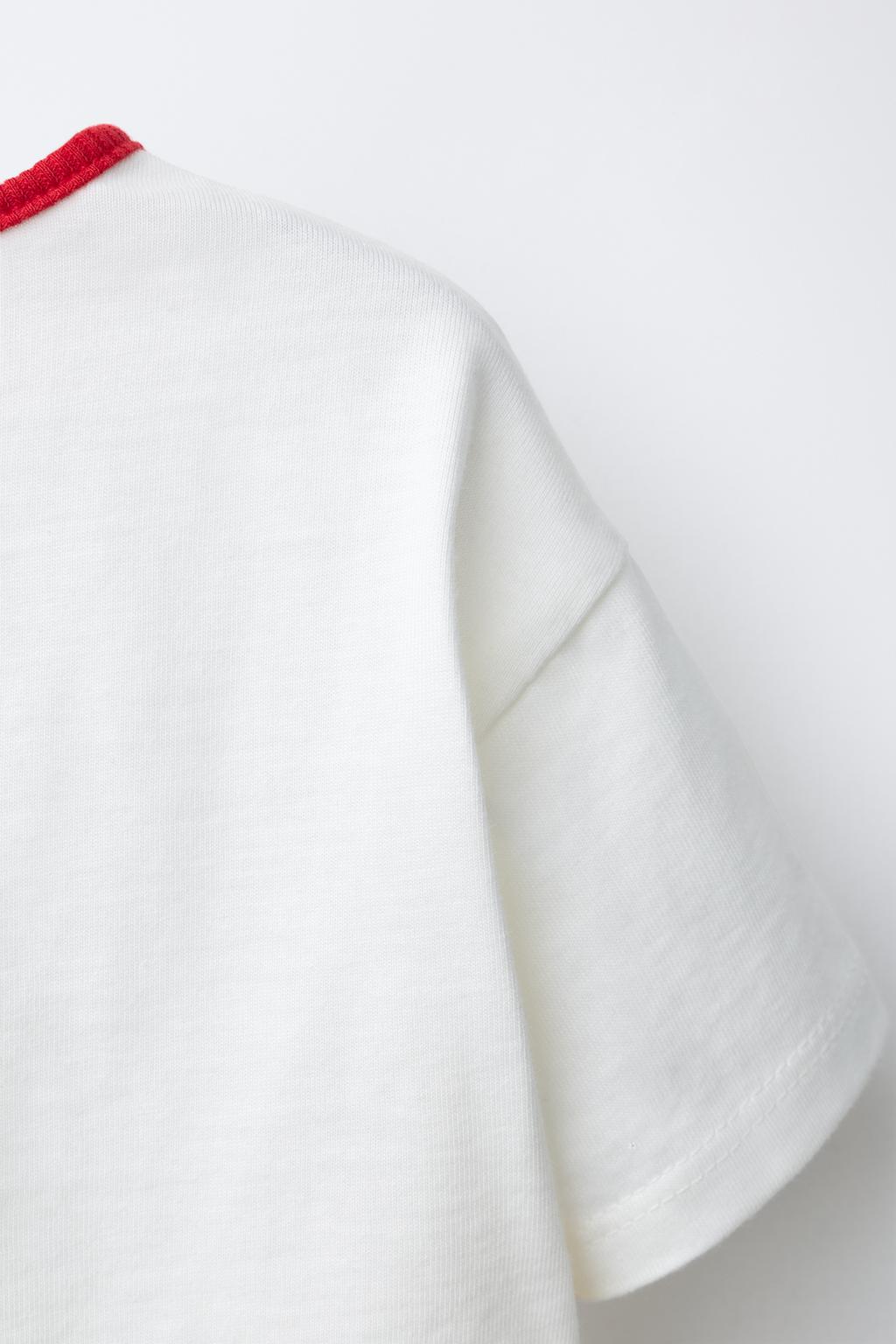 ФУТБОЛКА С АППЛИКАЦИЕЙ MILK