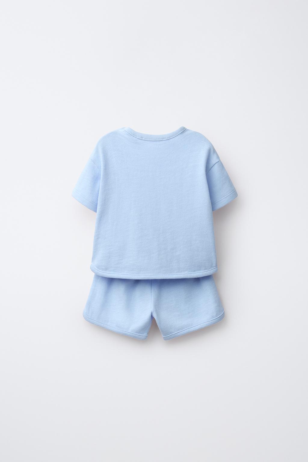 КОМПЛЕКТ ИЗ ФУТБОЛКИ И ШОРТОВ-БЕРМУДОВ ИЗ ПРЯЖИ ФЛАМЕ