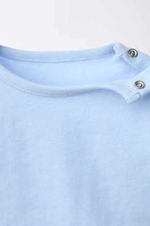 Комплект из футболки и шортов-бермудов из пряжи фламе