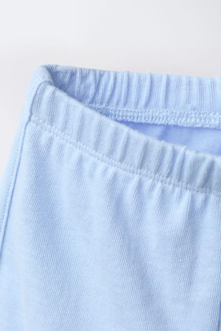 Комплект из футболки и шортов-бермудов из пряжи фламе