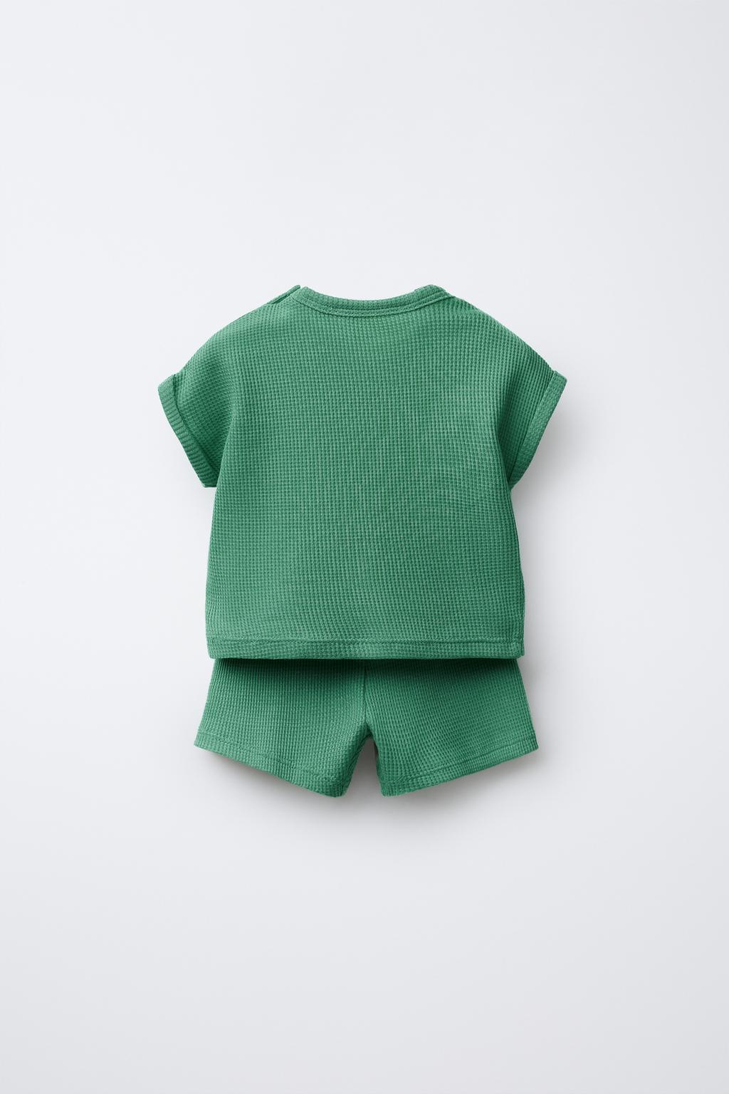 Набор из футболки с круглым воротом и шортов-бермуд зара