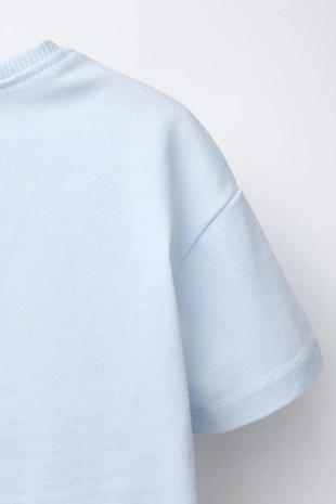 Футболка с гладкой вышивкой- Заказать в России