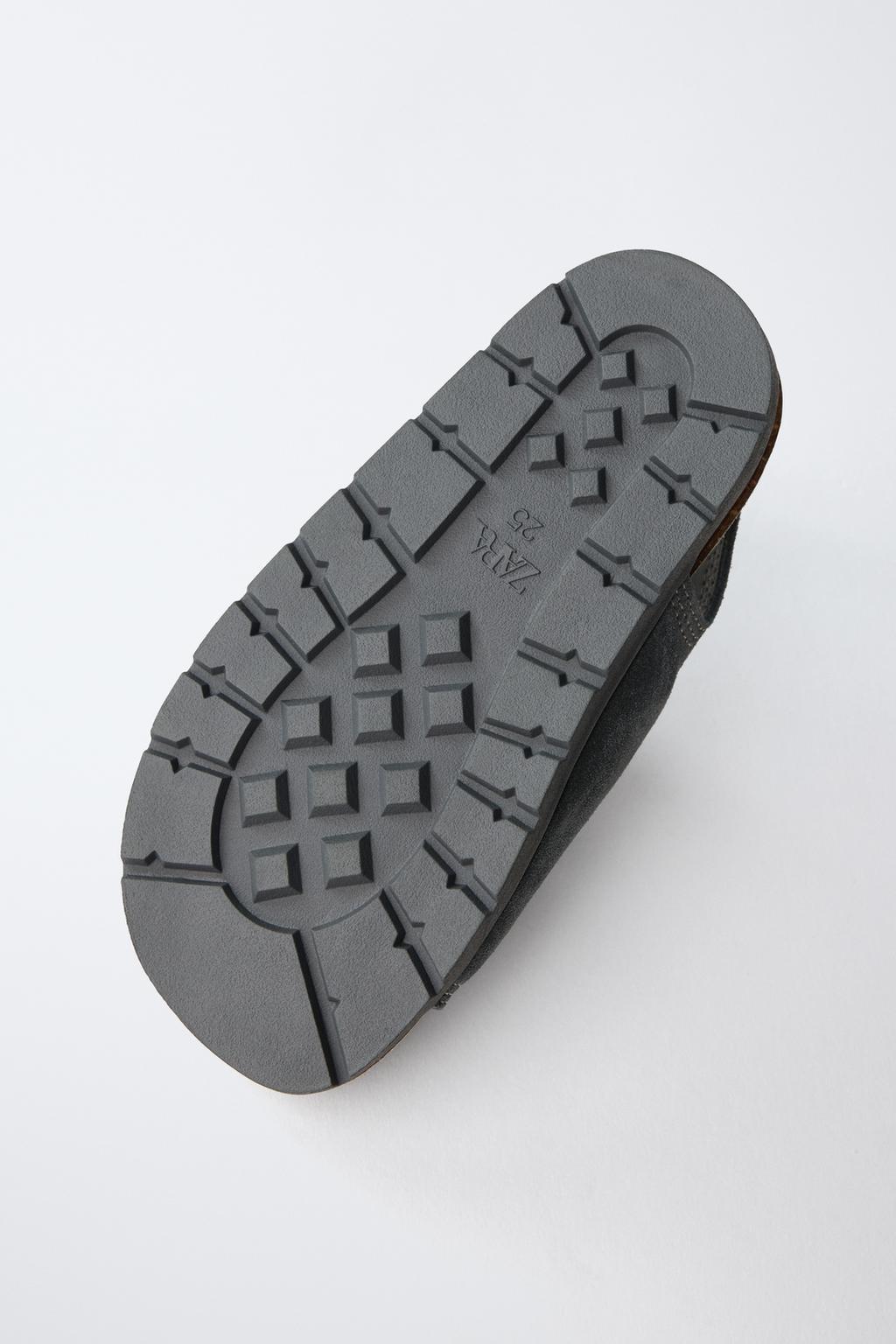 КОЖАНЫЕ САНДАЛИИ