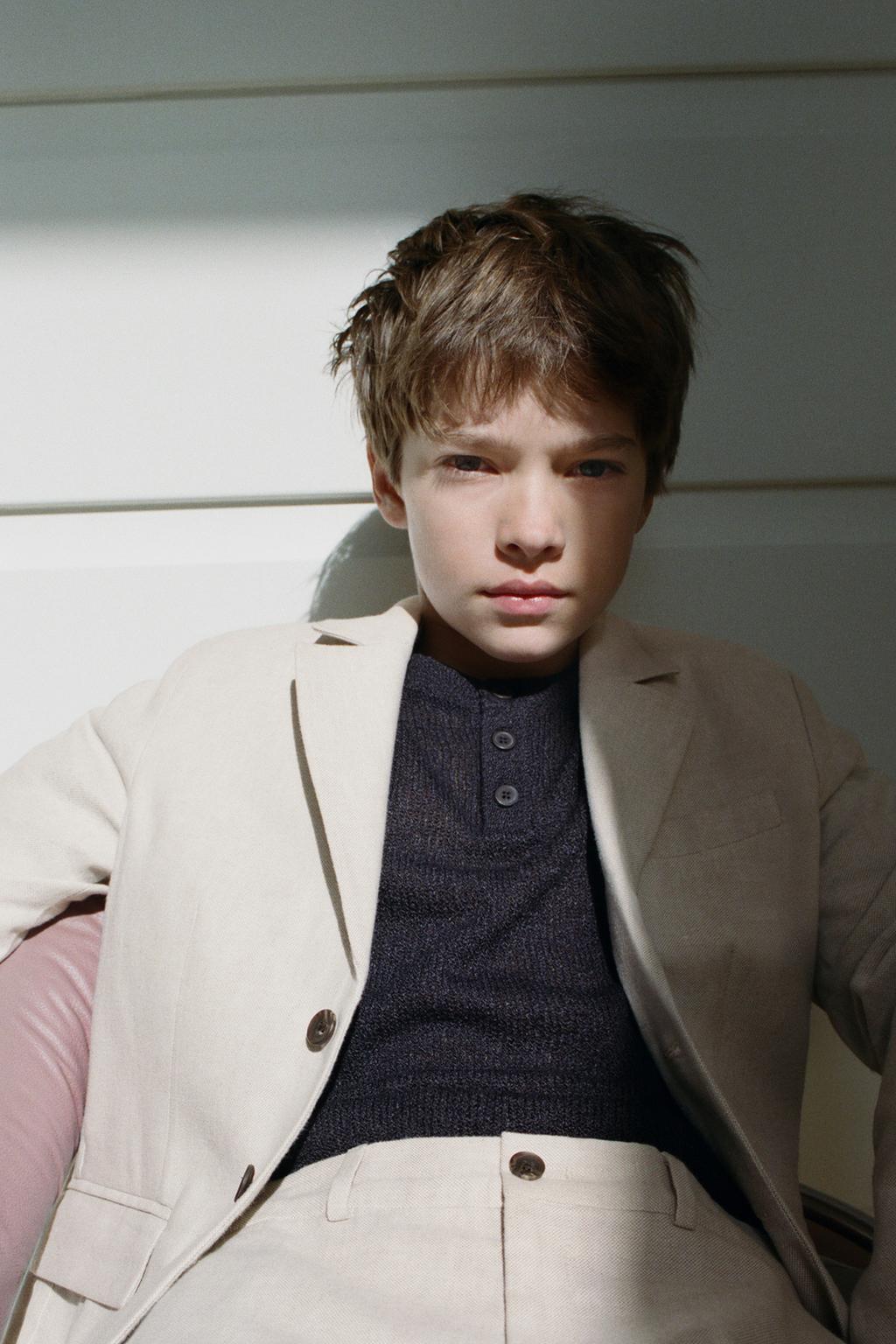 КОСТЮМНЫЙ БЛЕЙЗЕР ИЗ ХЛОПКА И ЛЬНА