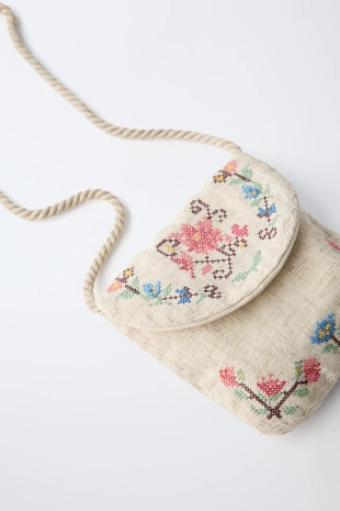 Сумка с вышивкой- Заказать в России