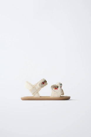 Сандалии с вышивкой- Заказать в России