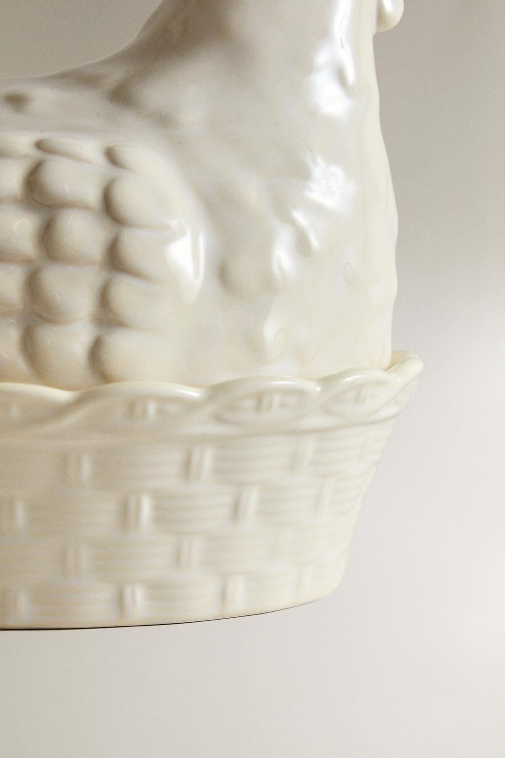 Керамическая банка в форме курицы