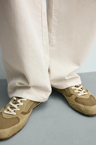 Кроссовки в стиле ретро- Заказать в России