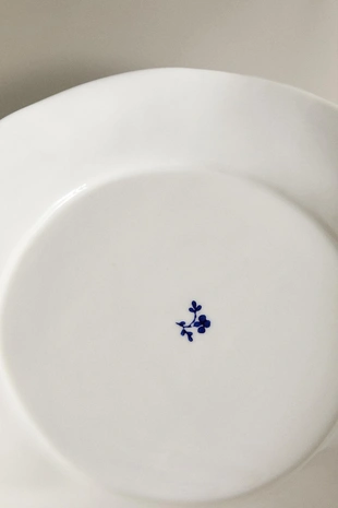 Тарелка для ужина с цветочным орнаментом из фарфора- Заказать в России