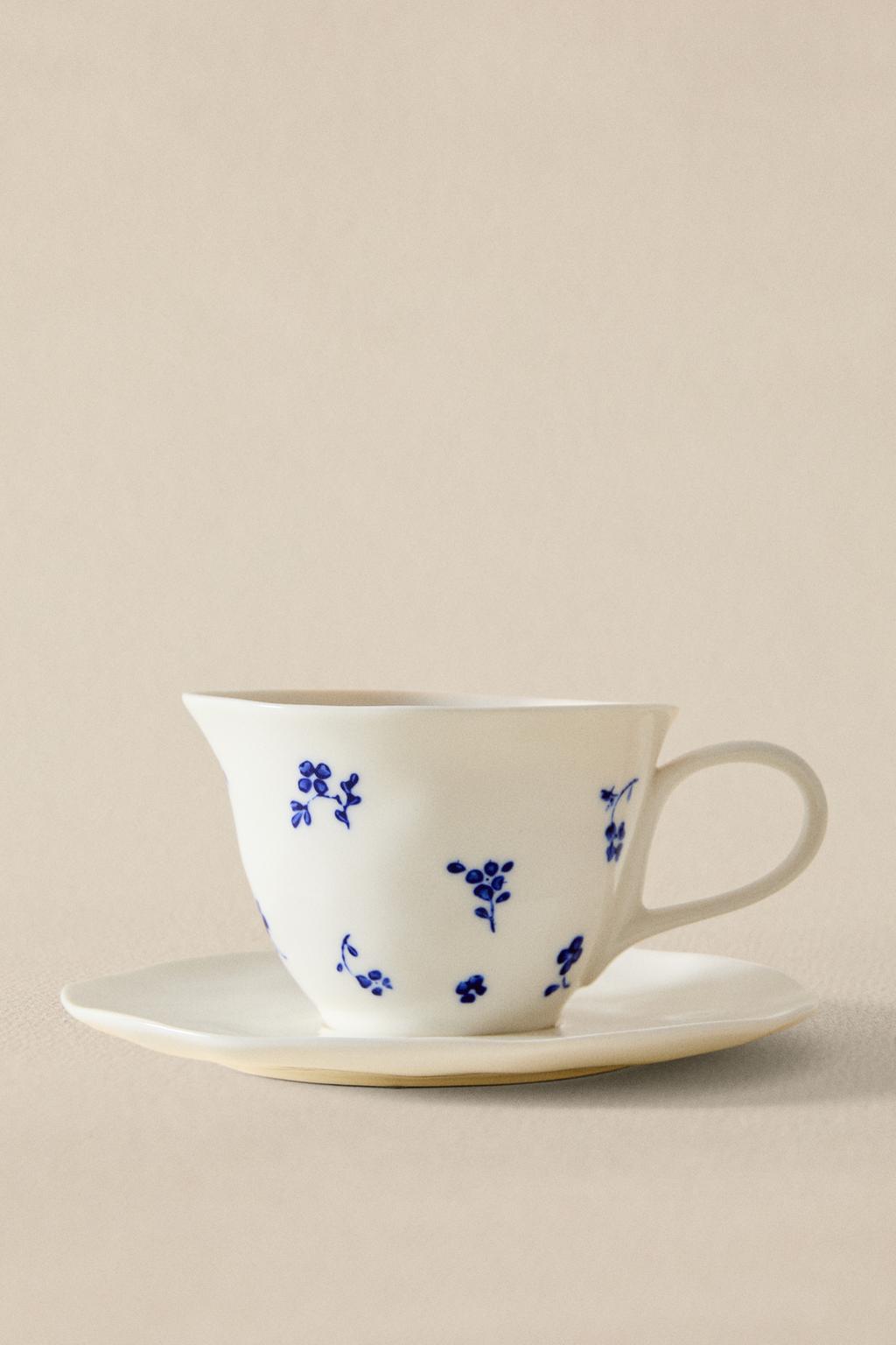 Кружка и блюдце цветочный фарфор