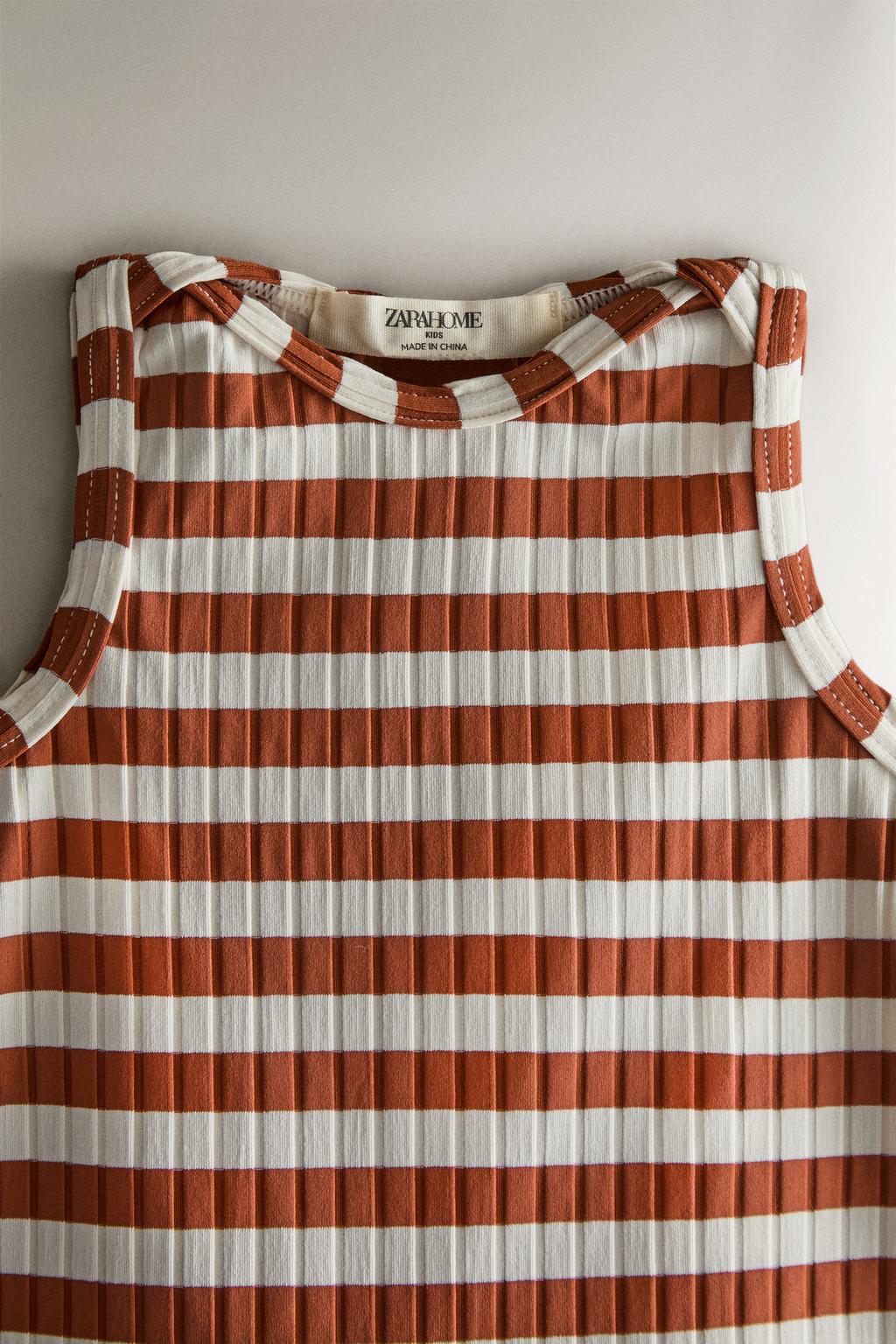 Детский комбинезон для пляжа в полоску