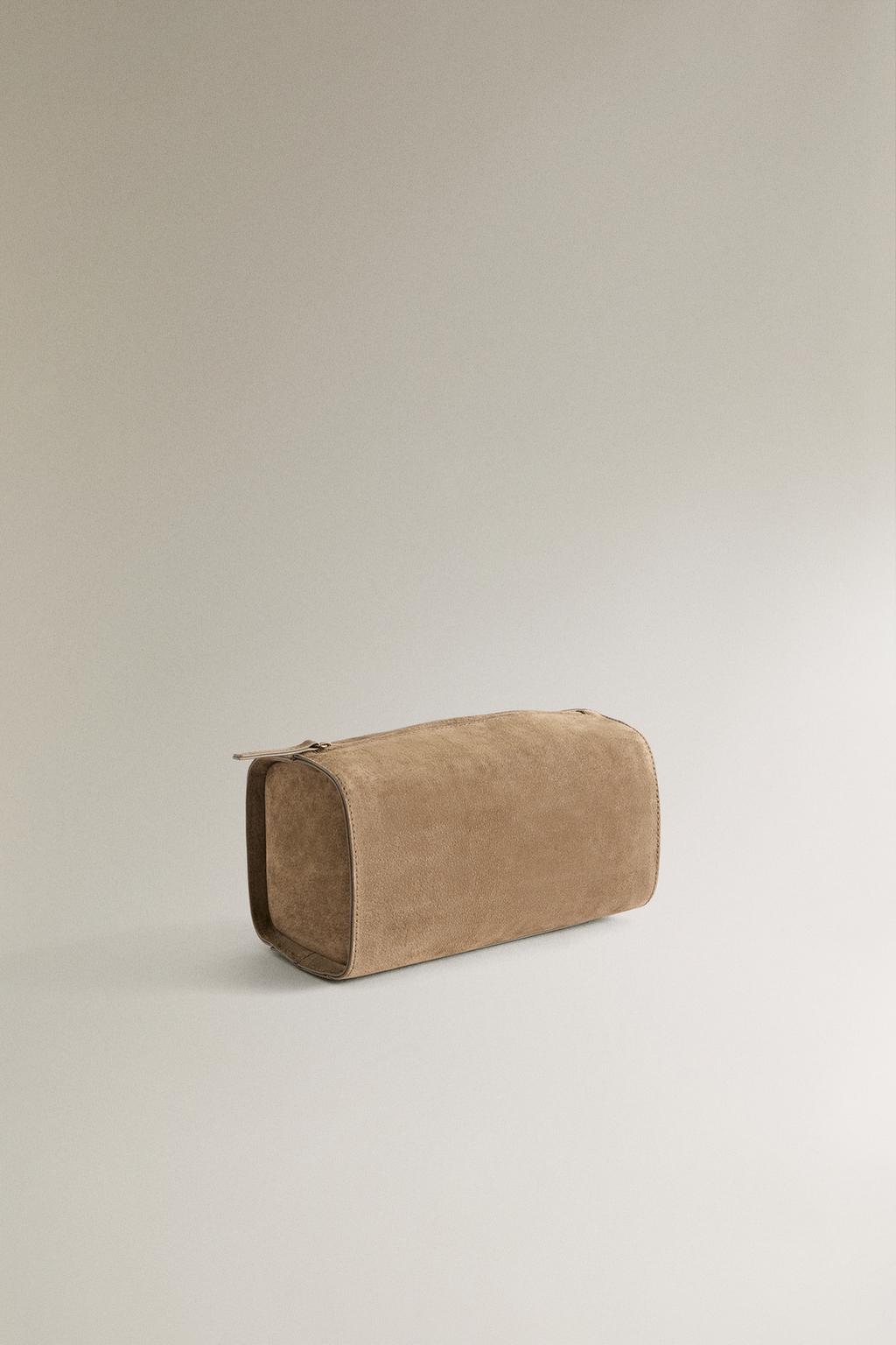 Кожаная косметичка