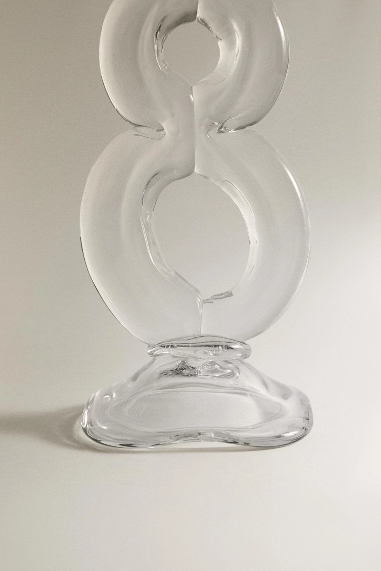 Декоративный подсвечник из стекла с дизайном сфер