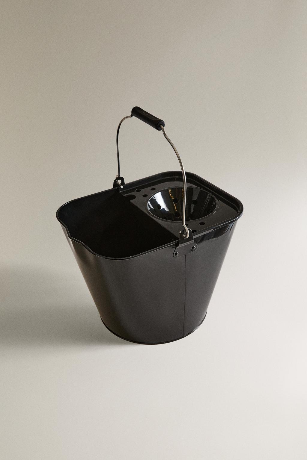 Ведро и отжим для швабры