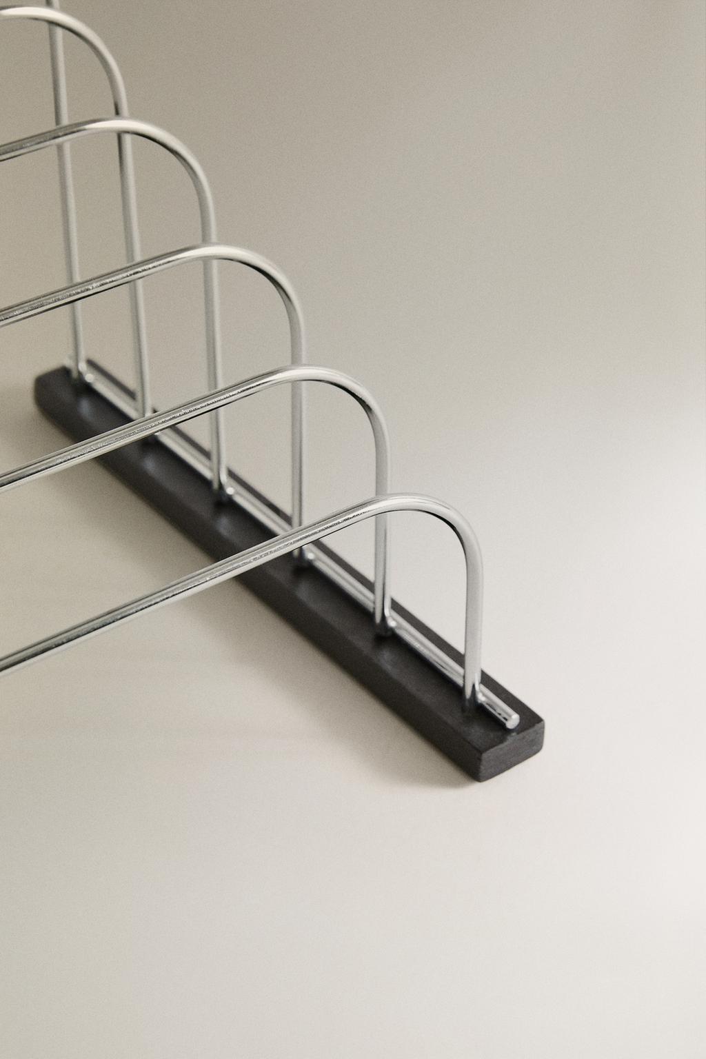 Металлический органайзер для кухни