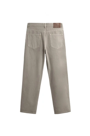 Джинсы прямого кроя с эффектом потертости