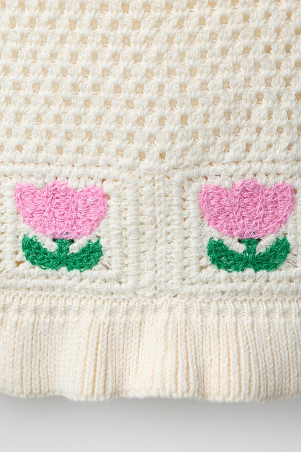 ТОП ИЗ КРУЖЕВА КРОШЕ С ЦВЕТОЧНЫМ УЗОРОМ