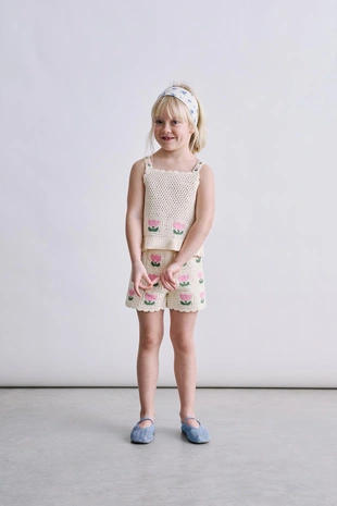 Топ из кружева кроше с цветочным узором- Заказать в России