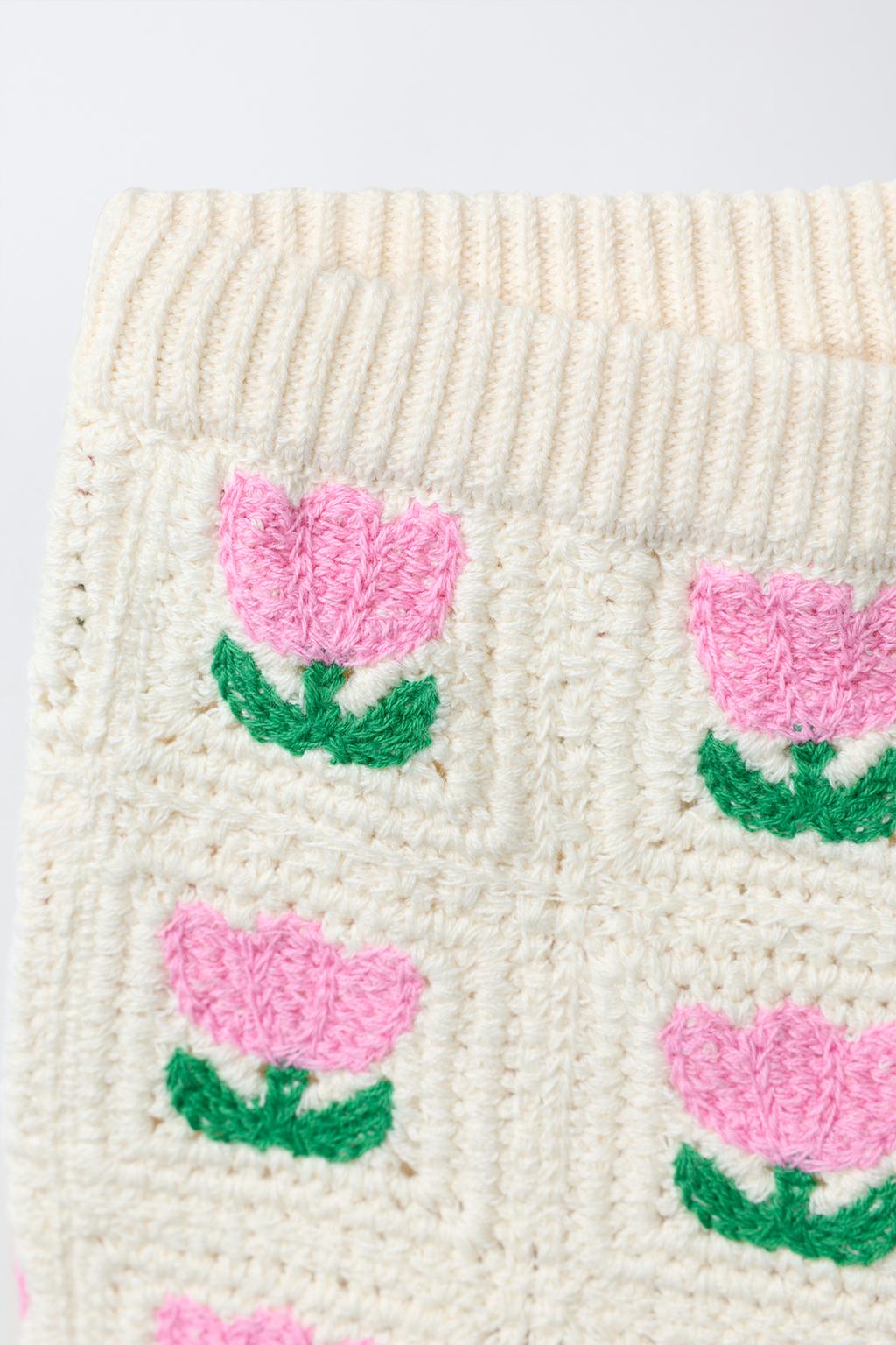 ШОРТЫ-БЕРМУДЫ ИЗ КРУЖЕВА КРОШЕ С ЦВЕТОЧНЫМ УЗОРОМ