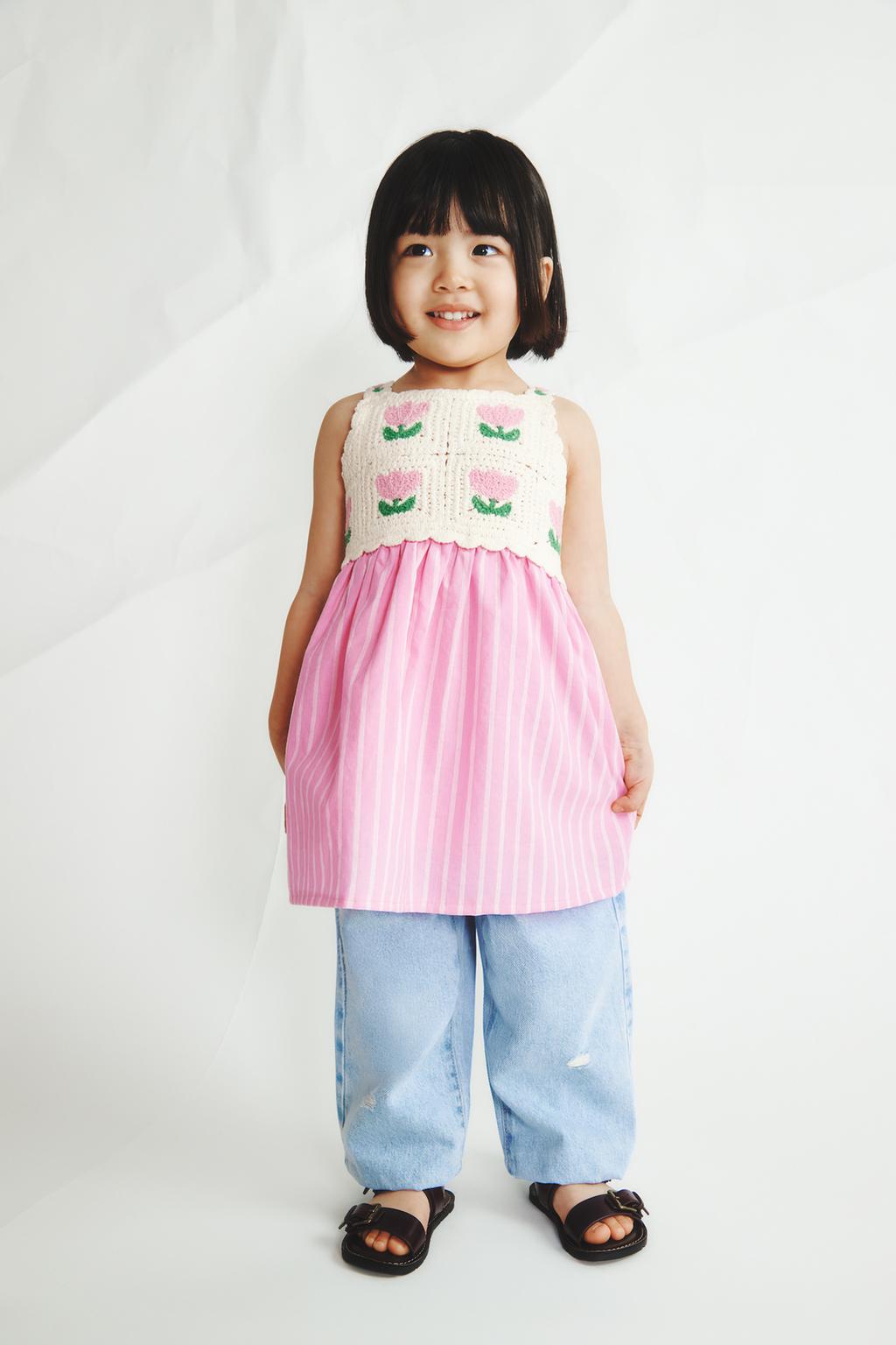 КОМБИНИРОВАННОЕ ПЛАТЬЕ КРЮЧКОМ С ЦВЕТОЧНЫМ УЗОРОМ