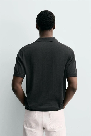 Поло из легкого трикотажа