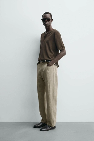 Футболка с воротником на пуговицах- Заказать в России