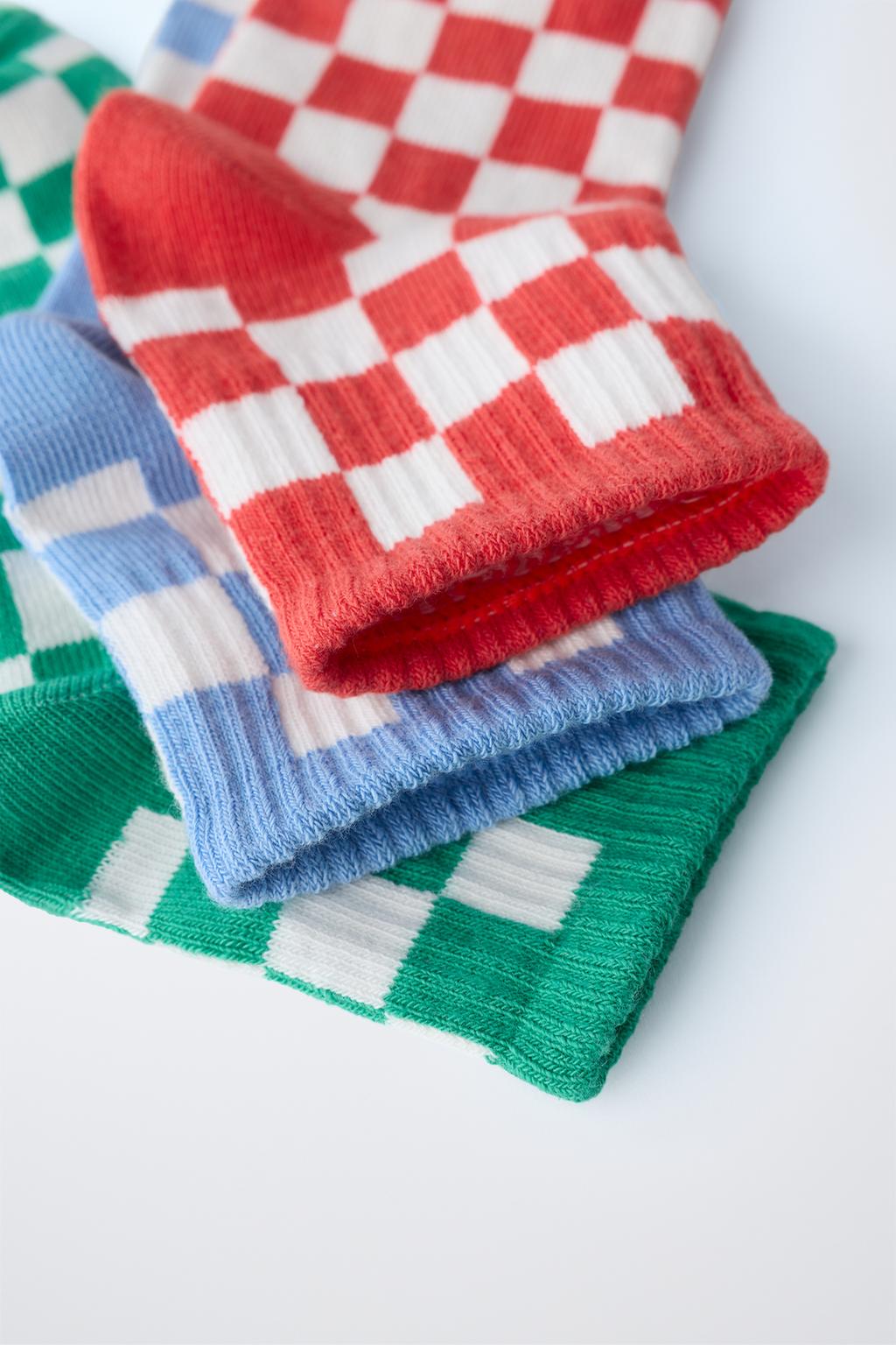 НАБОР ИЗ ТРЕХ КОРОТКИХ НОСКОВ В ШАХМАТНУЮ КЛЕТКУ