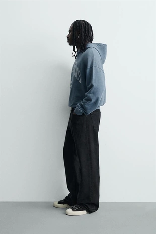 Толстовка с эффектом потертости с принтом- Заказать в России