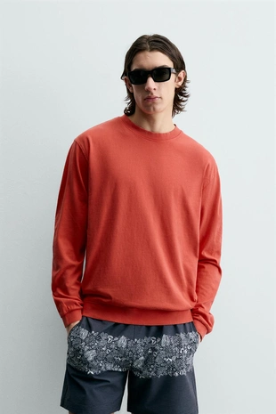 Толстовка с круглым вырезом и эффектом потертости- Заказать в России